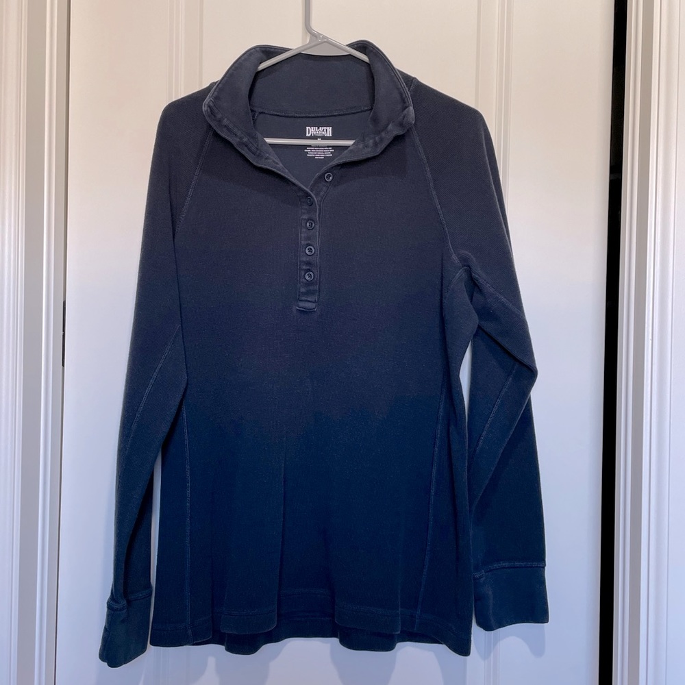 Duluth ribbed button mock turtleneck Navy M